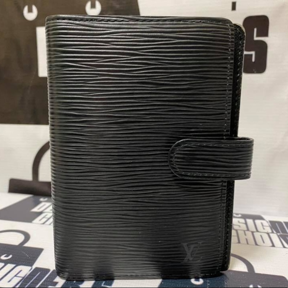 Louis Vuitton Agenda PM Epi Black